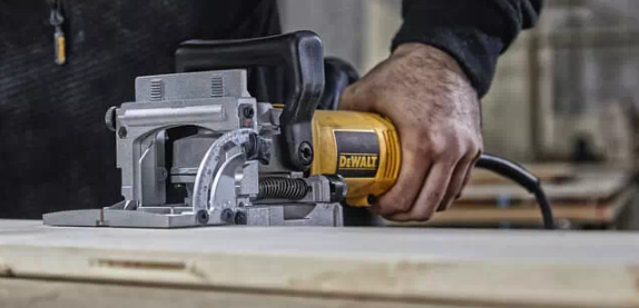 Фрезер ламельный сетевой DeWALT DW682K: 10000 об/мин, Пазовна фреза &Oslash;100_ BR DW682K фото